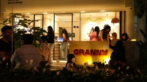 Gracias Granny Santacruz