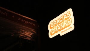 Gracias Granny Santacruz